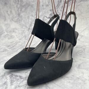 Life Stride Heels. Size 8.5M. Has chewed marks on them. 3” Heel.